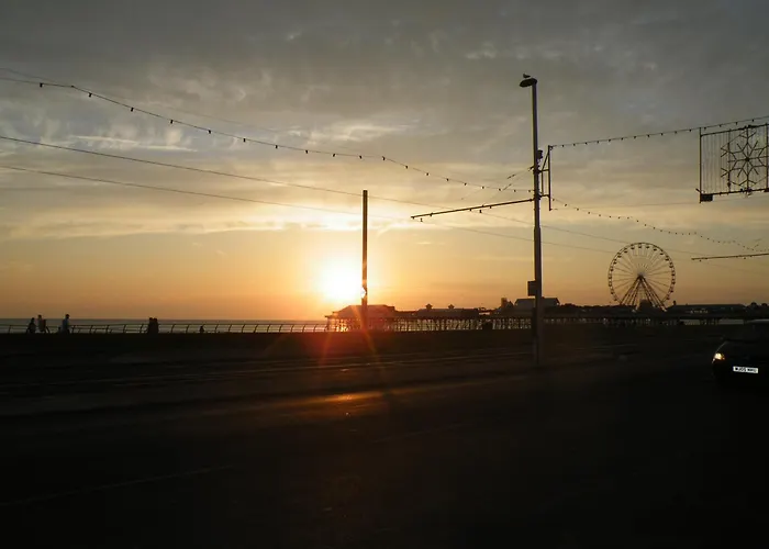 Vinnie'S Family Hotel Blackpool